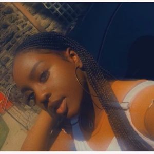 Meet your Posher, Sarai